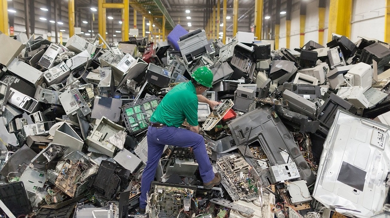 İstanbul Elektronik Hurda Alan-0532 614 29 98-ÖZHAN METAL-İstanbul Elektronik Kart Hurdası-Hurda Akü-Hastane Hurdası Alan